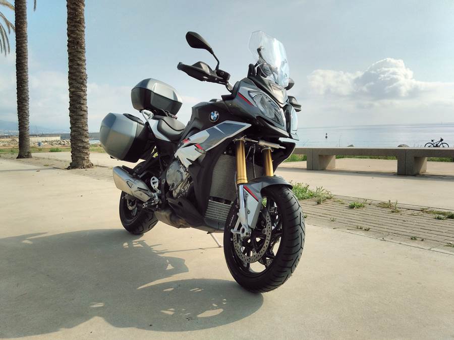 Prueba BMW S1000 RR, un juguete para niños grandes. Prueba BMW S1000 RR, un juguete para niños grandes.