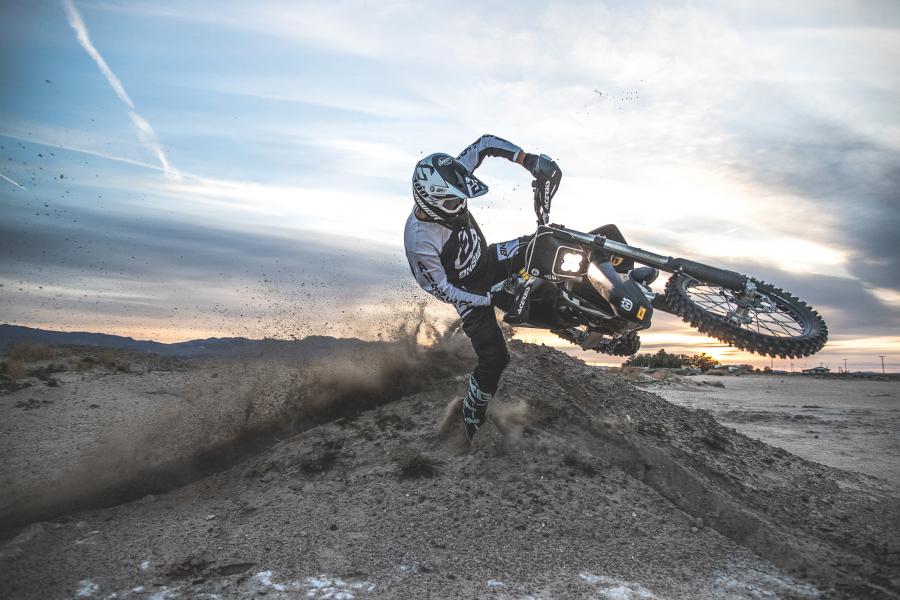 Equípate de pies a cabeza con Answer