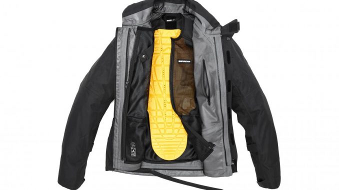 Spidi presenta una chaqueta ligera que se puede usar todo el año