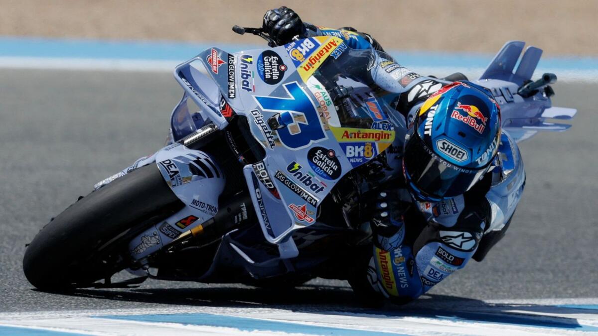 Álex Márquez gana y sigue haciendo de Jerez su casa mientras Marc se cae y ve alejarse el Mundial de MotoGP