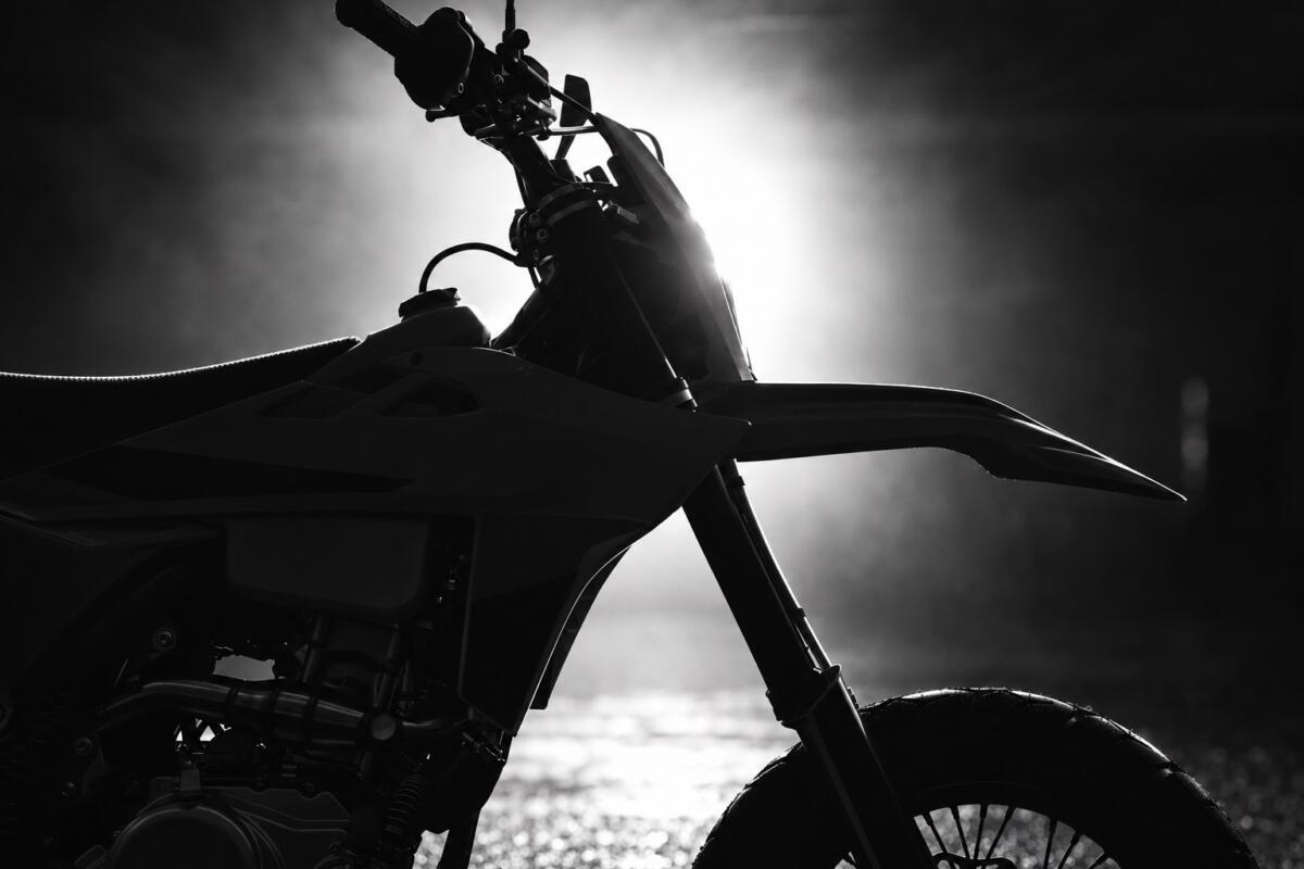 Bultaco presenta su nueva supermotard, la SSM125 Bandido